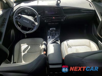 Zdjęcie 8 z 12 samochodu: 2025 KIA NIRO SX VIN:KNDCT3LEXS5217512 - miniatura
