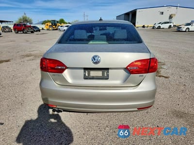Zdjęcie 6 z 11 samochodu: 2014 VOLKSWAGEN JETTA SE VIN:3VWD17AJ8EM287703 - miniatura