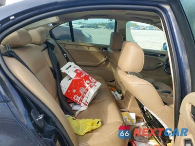 Zdjęcie 10 z 12 samochodu: 2003 BMW 325 I VIN:WBAET37403NJ30212 - miniatura