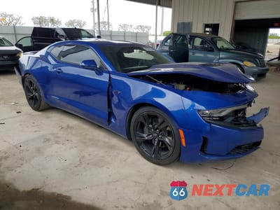 Czwarte zdjęcie samochodu z boku: 2021 CHEVROLET CAMARO VIN:1G1FF1R74M0138959 - miniatura