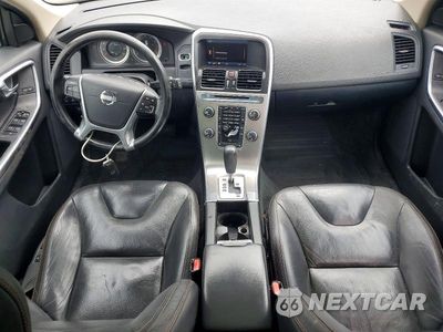 Zdjęcie 8 z 12 samochodu: 2012 VOLVO XC60 T6 VIN:YV4902DZ2C2313651 - miniatura