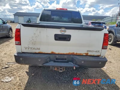 Zdjęcie 6 z 12 samochodu: 2013 NISSAN TITAN SV VIN:1N6AA0EC3DN307303 - miniatura