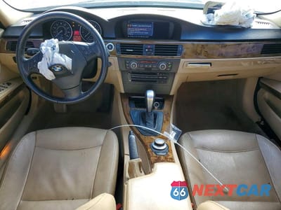 Zdjęcie 8 z 13 samochodu: 2008 BMW 328 I VIN:WBAVA37548NL46022 - miniatura