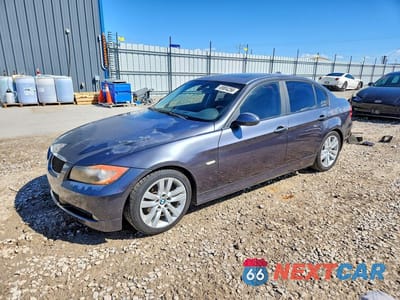 2006 BMW 325 I AUTOMATIC WBAVB17526NK38884 - główne zdjęcie licytacji z USA - miniatura