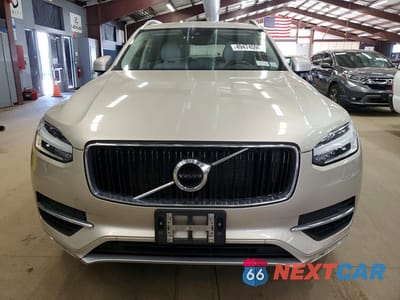 Piąte zdjęcie samochodu w środku: 2016 VOLVO XC90 T6 VIN:YV4A22PK3G1038826 - miniatura