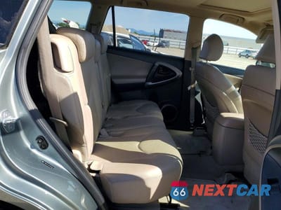 Zdjęcie 10 z 12 samochodu: 2007 TOYOTA RAV4 LIMITED VIN:JTMBK31V675029594 - miniatura