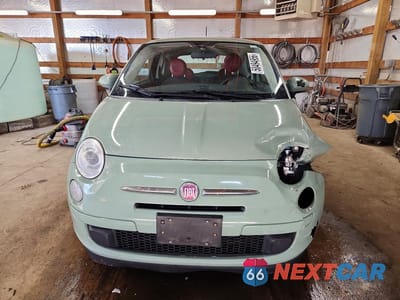 Piąte zdjęcie samochodu w środku: 2015 FIAT 500 POP VIN:3C3CFFAR3FT500309 - miniatura