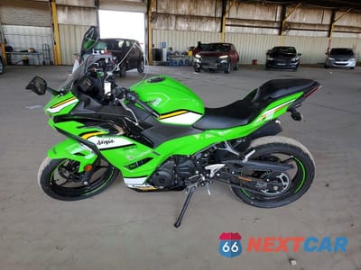 Trzecie zdjęcie samochodu z tyłu: 2025 KAWASAKI EX500 H VIN:ML5EXGH13SDA50987 - miniatura