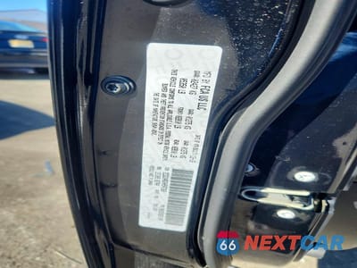 Zdjęcie 12 z 12 samochodu: 2017 CHRYSLER 300 LIMITED VIN:2C3CCARG7HH547269 - miniatura