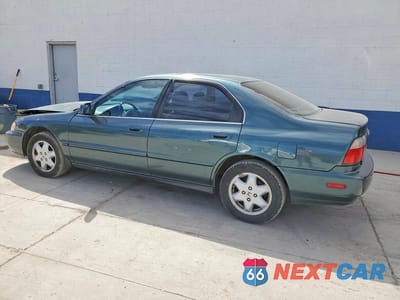 Drugie zdjęcie samochodu z przodu: 1997 HONDA ACCORD EX VIN:1HGCE6671VA016510 - miniatura