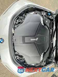 Zdjęcie 8 z 10 samochodu: 2023 BMW I7 XDRIVE60 VIN:WBY53EJ08PCL69978 - miniatura