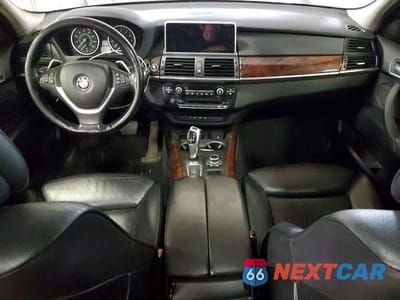 Zdjęcie 8 z 12 samochodu: 2011 BMW X5 XDRIVE35I VIN:5UXZV4C57BL408776 - miniatura