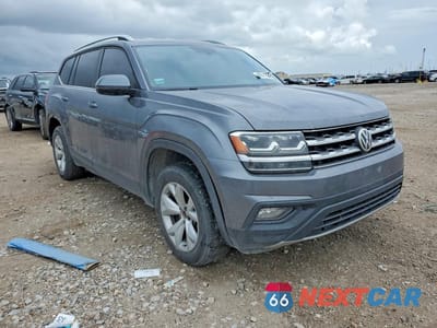 Czwarte zdjęcie samochodu z boku: 2019 VOLKSWAGEN ATLAS SE VIN:1V2DR2CA4KC525764 - miniatura