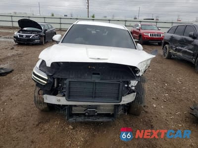 Piąte zdjęcie samochodu w środku: 2022 GENESIS GV70 2.5T STANDARD VIN:KMUMADTB8NU043906 - miniatura