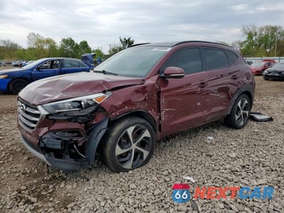 2018 HYUNDAI TUCSON VALUE KM8J33A25JU633077 - główne zdjęcie licytacji z USA - miniatura