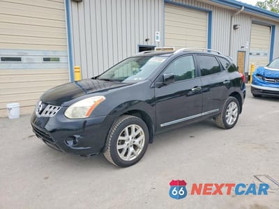 2013 NISSAN ROGUE S JN8AS5MV8DW622418 - główne zdjęcie licytacji z USA - miniatura
