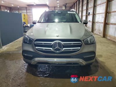 Piąte zdjęcie samochodu w środku: 2021 MERCEDES-BENZ GLE 350 4MATIC VIN:4JGFB4KB5MA366865 - miniatura