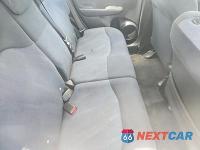 Zdjęcie 10 z 12 samochodu: 2009 HONDA FIT SPORT VIN:JHMGE88479S041733 - miniatura