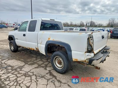 Drugie zdjęcie samochodu z przodu: 2007 CHEVROLET SILVERADO K2500 HEAVY DUTY VIN:1GCHK29U07E130842 - miniatura