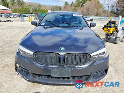 Piąte zdjęcie samochodu w środku: 2019 BMW 540 XI VIN:WBAJE7C53KWW29559 - miniatura