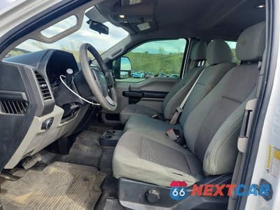 Zdjęcie 7 z 12 samochodu: 2017 FORD F250 SUPER DUTY VIN:1FT7X2B69HED31780 - miniatura