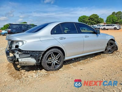 Trzecie zdjęcie samochodu z tyłu: 2020 MERCEDES-BENZ E 350 VIN:WDDZF8DB2LA707170 - miniatura