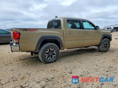 Trzecie zdjęcie samochodu z tyłu: 2016 TOYOTA TACOMA TRD OFF-ROAD VIN:3TMCZ5AN2GM011552 - miniatura