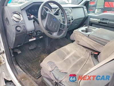 Zdjęcie 8 z 12 samochodu: 2016 FORD F450 SUPER DUTY UTILITY / SERVICE TRUCK VIN:1FDUF4HT9GEA85080 - miniatura