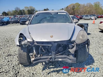 Piąte zdjęcie samochodu w środku: 2011 PORSCHE CAYENNE S VIN:WP1AB2A25BLA54243 - miniatura