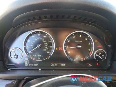 Zdjęcie 9 z 12 samochodu: 2014 BMW 550 I VIN:WBAKN9C52ED682222 - miniatura