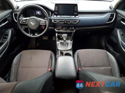 Zdjęcie 8 z 13 samochodu: 2021 KIA SELTOS S VIN:KNDEUCAA8M7163737 - miniatura