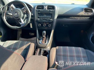 Zdjęcie 9 z 10 samochodu: 2013 VOLKSWAGEN GTI VIN:WVWHD7AJ4DW123732 - miniatura