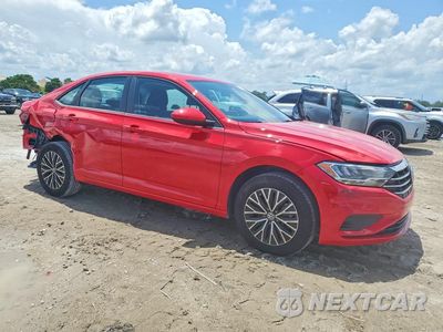 Czwarte zdjęcie samochodu z boku: 2021 VOLKSWAGEN JETTA S VIN:3VWC57BUXMM038911 - miniatura