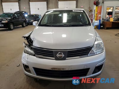 Piąte zdjęcie samochodu w środku: 2009 NISSAN VERSA 1.8 S VIN:3N1BC13E79L364898 - miniatura