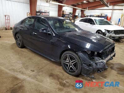 Czwarte zdjęcie samochodu z boku: 2023 MERCEDES-BENZ C 300 4MATIC VIN:W1KAF4HB5PR125443 - miniatura