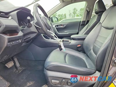 Zdjęcie 7 z 14 samochodu: 2020 TOYOTA RAV4 LIMITED VIN:JTMY1RFV9LJ021712 - miniatura