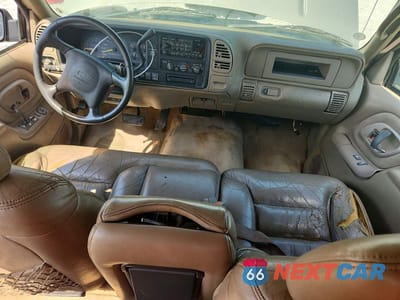 Zdjęcie 8 z 12 samochodu: 2000 CHEVROLET GMT-400 K2500 VIN:1GCGK23RXYF460323 - miniatura