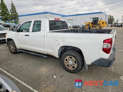 Drugie zdjęcie samochodu z przodu: 2015 TOYOTA TUNDRA SR VIN:5TFRM5F14FX085000 - miniatura