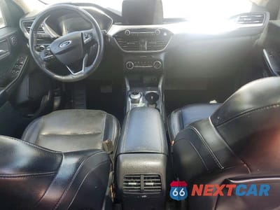Zdjęcie 8 z 13 samochodu: 2020 FORD ESCAPE SEL VIN:1FMCU0H66LUA35564 - miniatura