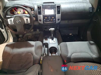 Zdjęcie 8 z 12 samochodu: 2018 NISSAN FRONTIER PRO-4X VIN:1N6AD0EV0JN768933 - miniatura