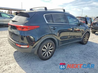 Trzecie zdjęcie samochodu z tyłu: 2017 KIA SPORTAGE EX VIN:KNDPN3AC2H7214775 - miniatura