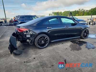 Trzecie zdjęcie samochodu z tyłu: 2023 MERCEDES-BENZ CLA 250 VIN:W1K5J4GB4PN383624 - miniatura