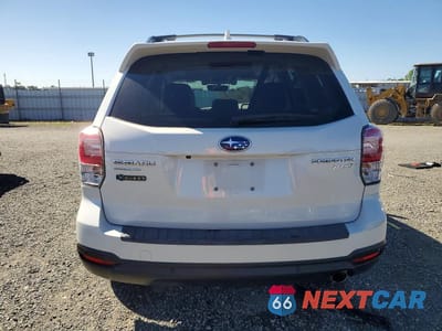 Zdjęcie 6 z 12 samochodu: 2017 SUBARU FORESTER 2.5I TOURING VIN:JF2SJAWC5HH494853 - miniatura