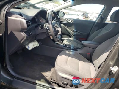 Zdjęcie 7 z 12 samochodu: 2021 HYUNDAI IONIQ SEL VIN:KMHC75LD1MU256582 - miniatura