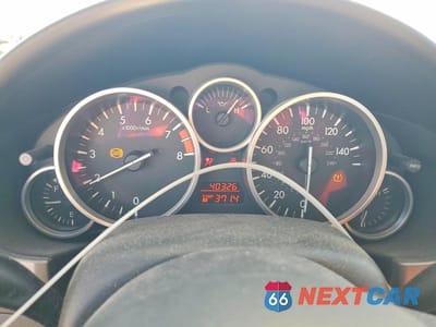Zdjęcie 9 z 13 samochodu: 2009 MAZDA MX-5 MIATA VIN:JM1NC26F690201449 - miniatura