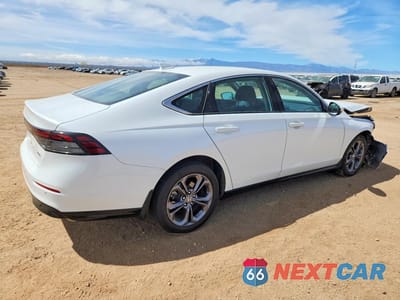 Trzecie zdjęcie samochodu z tyłu: 2024 HONDA ACCORD HYBRID EXL VIN:1HGCY2F64RA076746 - miniatura