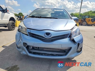 Piąte zdjęcie samochodu w środku: 2012 TOYOTA YARIS 3-DOOR LE VIN:JTDJTUD37CD511791 - miniatura