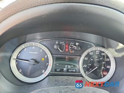 Zdjęcie 9 z 12 samochodu: 2014 NISSAN SENTRA SR VIN:3N1AB7AP8EY307466 - miniatura