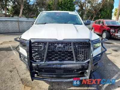 Piąte zdjęcie samochodu w środku: 2025 RAM 1500 TRADESMAN VIN:1C6SRFNP4SN659199 - miniatura