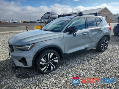 2024 VOLVO XC40 ULTIMATE YV4L12UM7R2346564 - główne zdjęcie licytacji z USA - miniatura